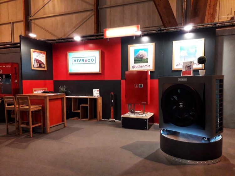 stand VIVRECO au salon Habitat et bois d'Epinal